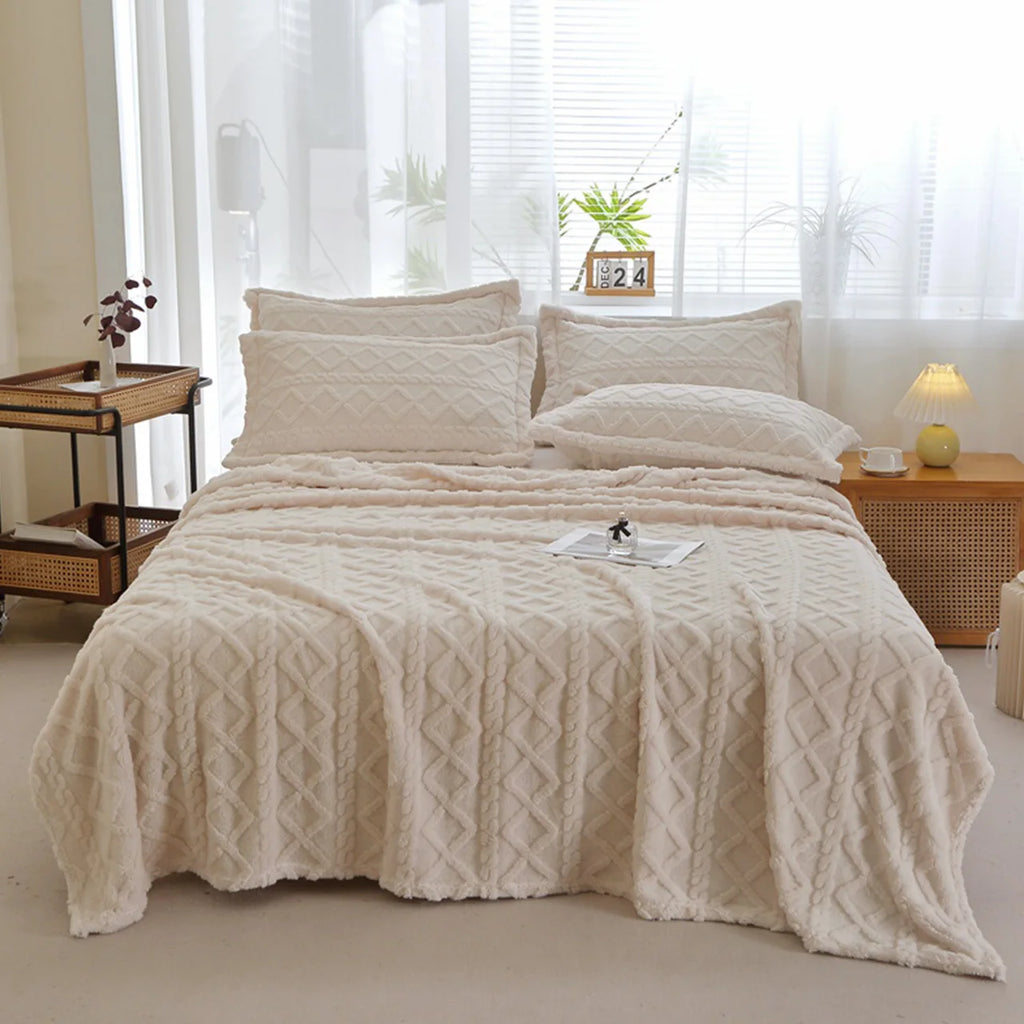 ltra-Soft 3D Plush 1pc Luxurious Fleece Blanket - Dense Weave for Exceptional Warmth, Cozy Flannel Throw